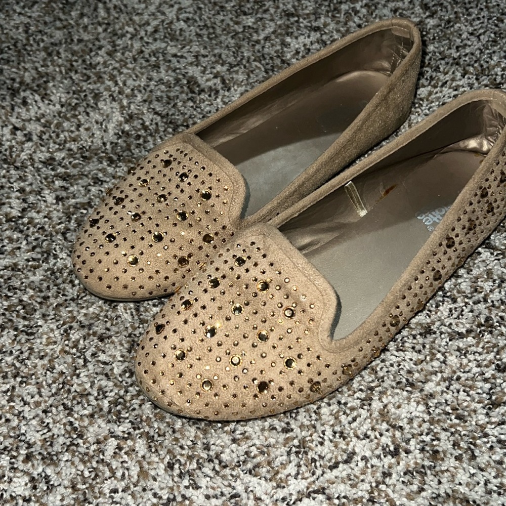 Slip on bejeweled flat size 6
